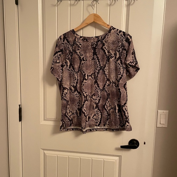 Snake print blouse - Picture 3 of 6